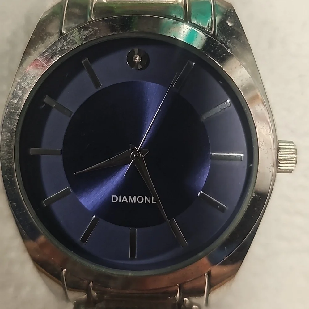 Diamond Wristwatch ⌚️